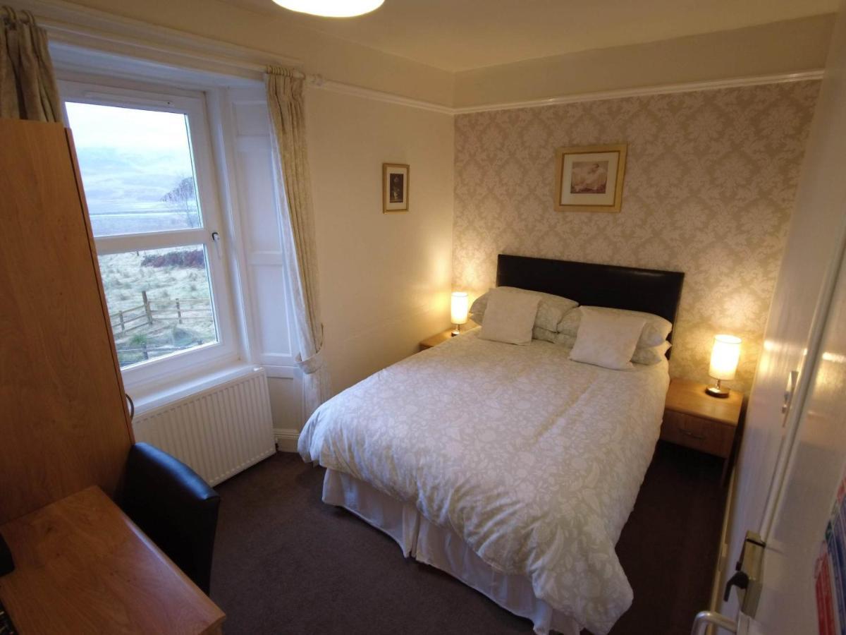 Inverardran House Bed And Breakfast Crianlarich Esterno foto